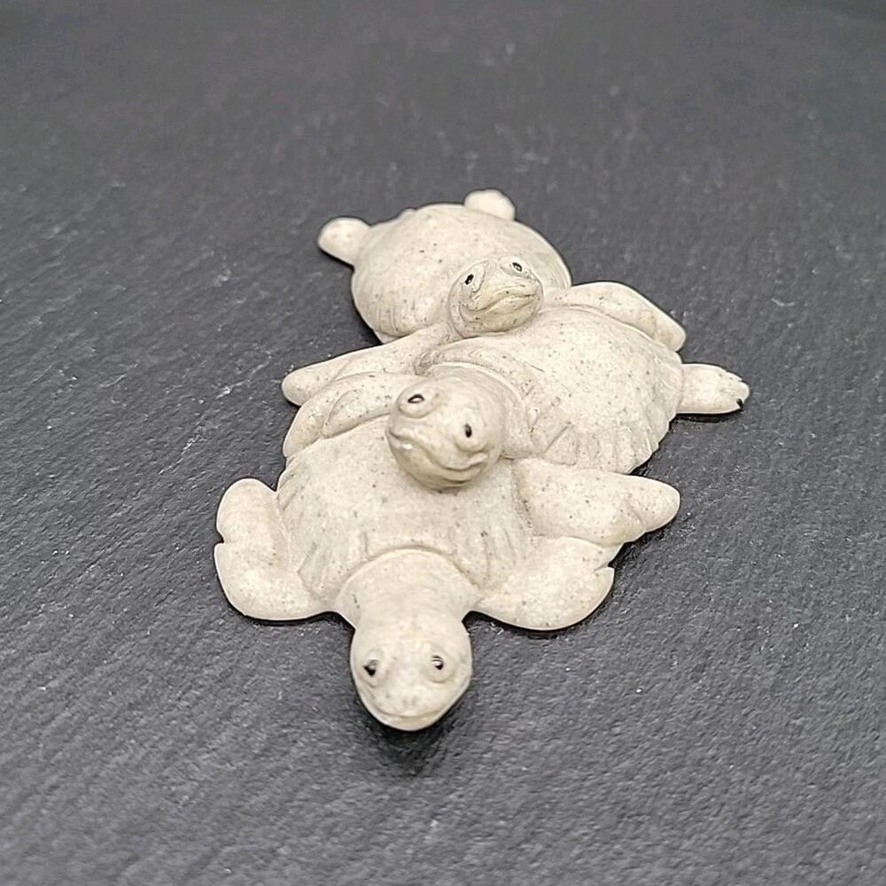 Quarry Critters Sea Turtles Figurine Second Nature Design Trips Vintage 2000